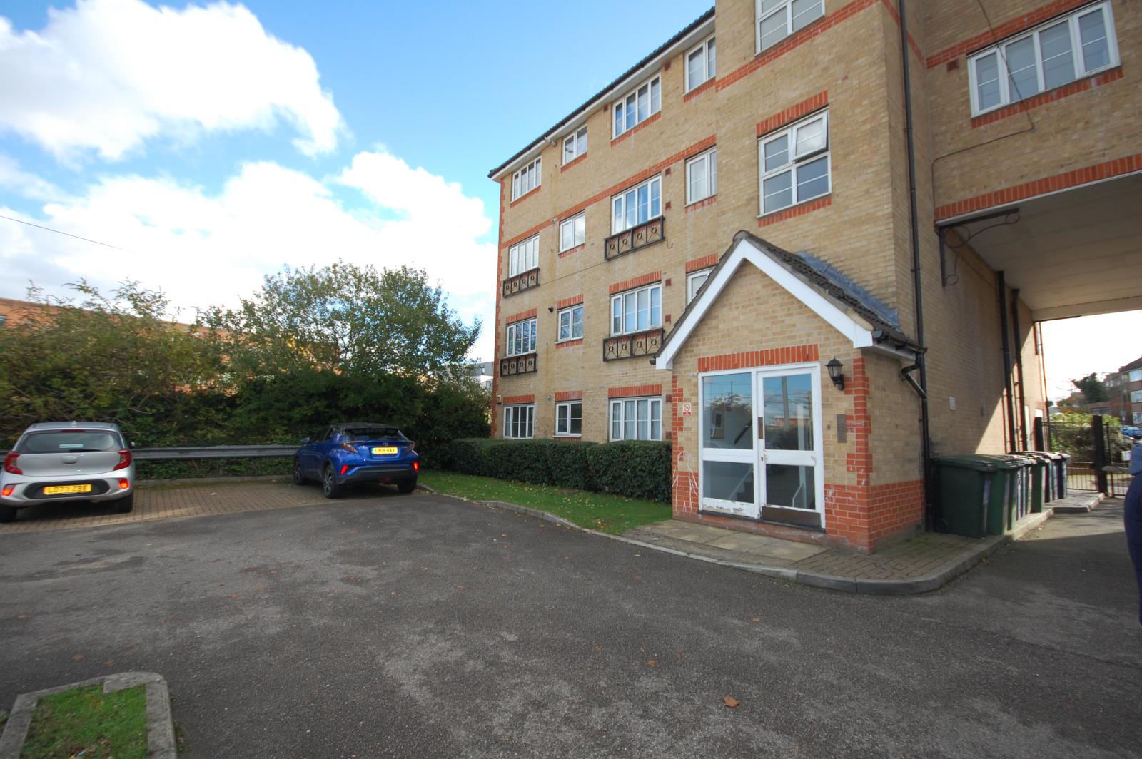 Alice Close, New Barnet, Barnet